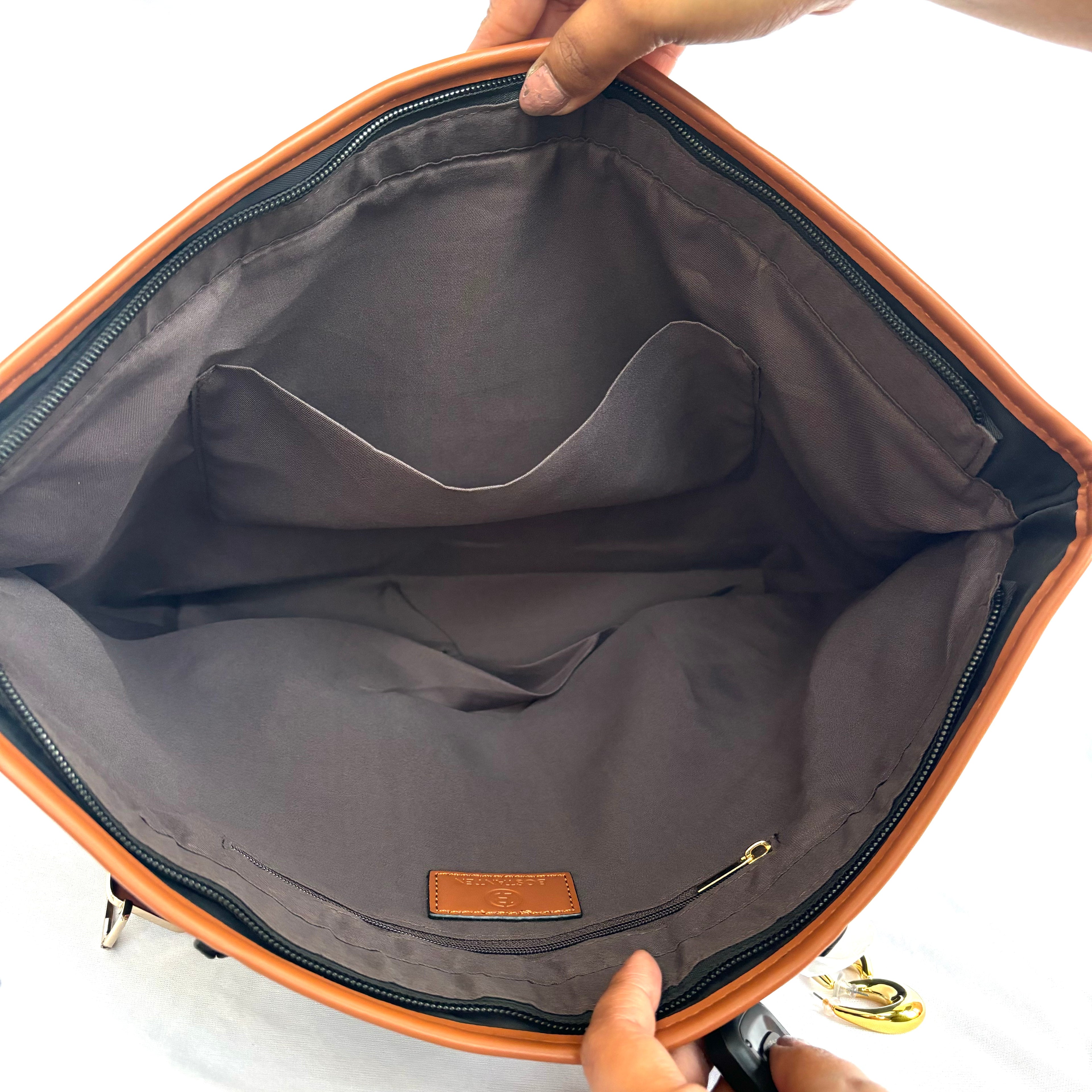 Majestic Poise Tote- Black