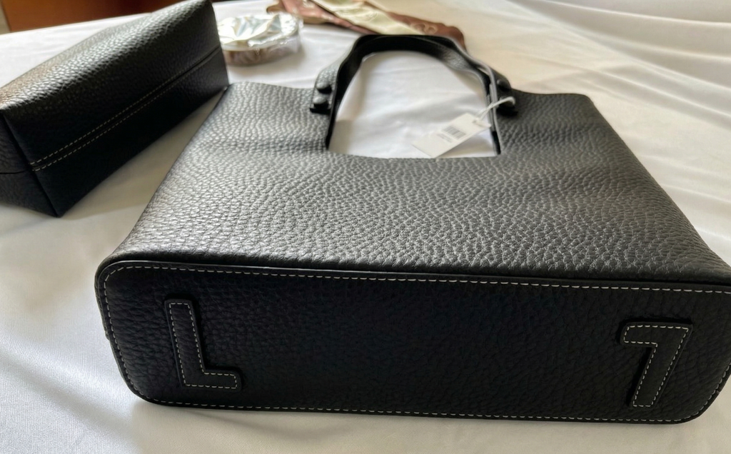 Metropolitan Sleek Set- Black