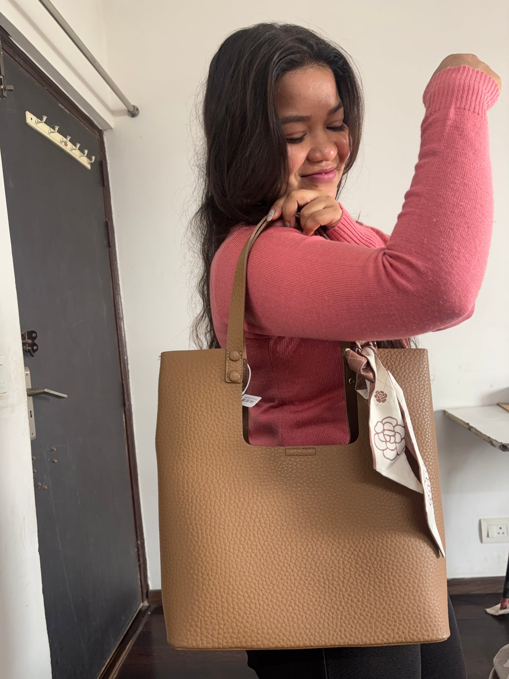 Metropolitan Sleek Set-Tan