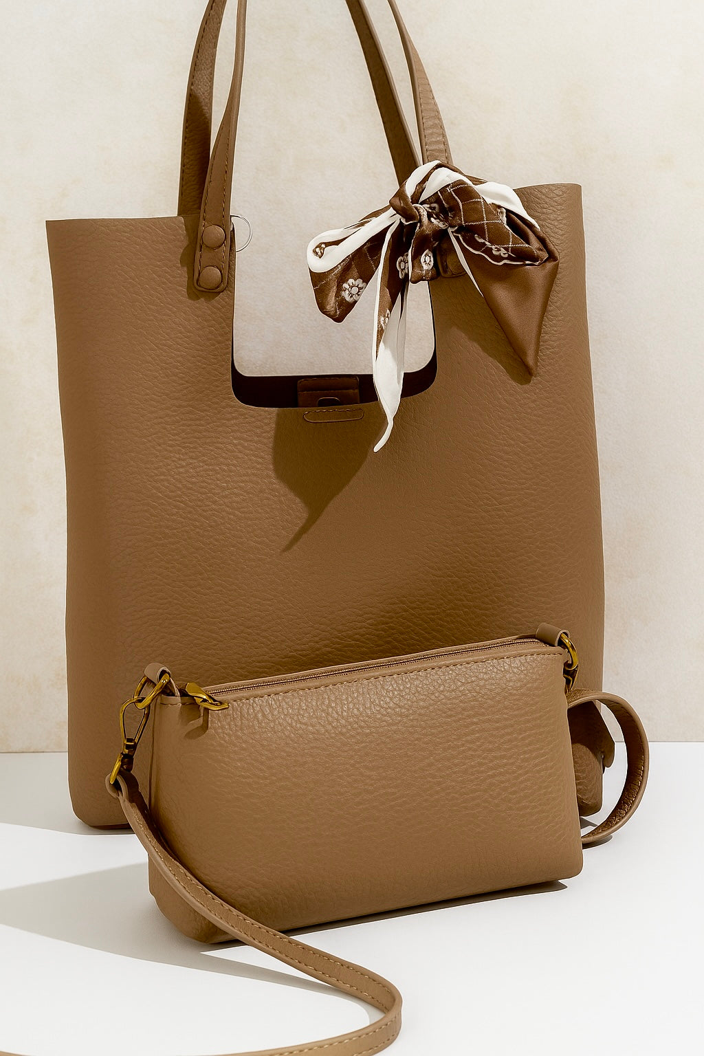 Metropolitan Sleek Set-Tan